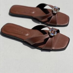 Dark brown lily slides