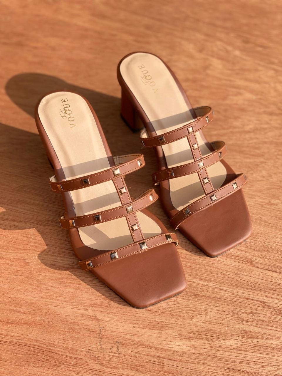 Caged detailed with squre stone Heel